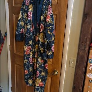 Victoria secret gold label vintage robe  Floral Women's house Coat